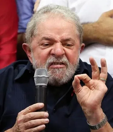 Figurinha engraçada para WhatsApp do Lula 