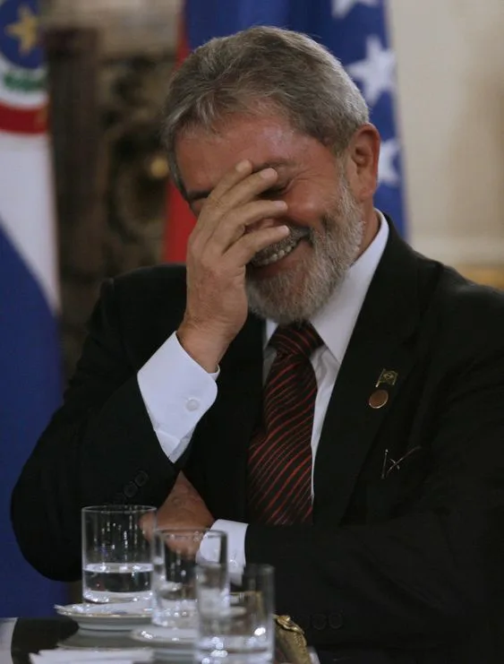 Figurinha do Lula rindo para WhatsApp