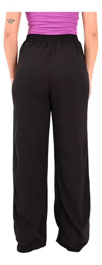 Calça pantalona preta de costa